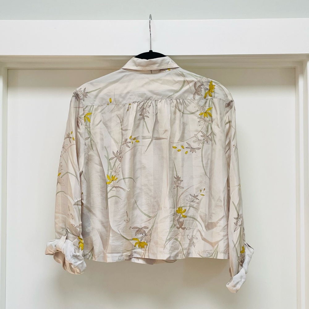 Raquel Allegra Women's Cropped Button Down Top - Picture 3 of 10